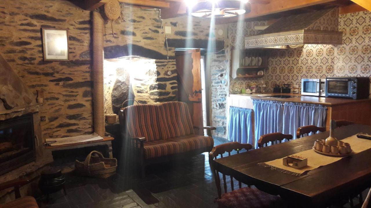 Casa Rural Albina Susane del Sil المظهر الخارجي الصورة